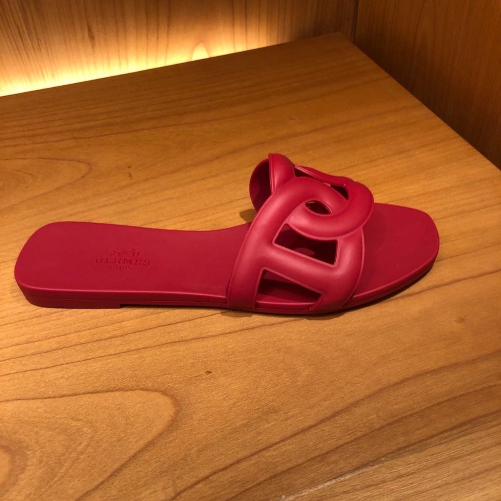 Hermes Aloha Sandals Rose Baie